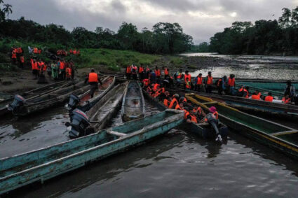 Panamá reporta naufragio de embarcación que transportaba migrantes frente a la selva de Darién