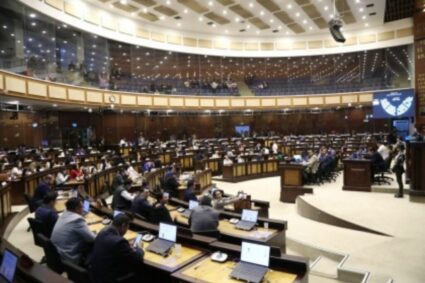 Asamblea debate hoy en segundo debate el proyecto económico urgente para reformar la contratación pública