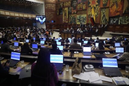 ADN y correísmo se abstienen en la votación de la reforma al Código de la Democracia en la Asamblea