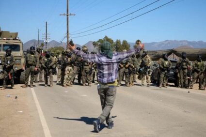 El 56 % de los estadounidenses rechaza la política migratoria de Trump, según encuesta