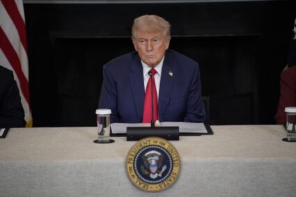 Trump anuncia aranceles drásticos: 50 % al cobre y hasta 200 % a productos farmacéuticos