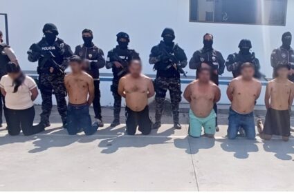 Policía Nacional incauta cerca de una tonelada de cocaína en Manabí en operativo contra narcotráfico