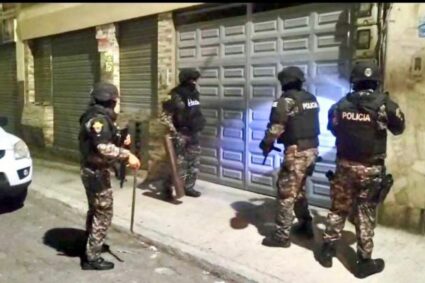 Fiscalía y Policía desarticulan red de trata de personas en operativos simultáneos en Riobamba y Ambato