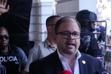 Ecuador intensifica combate al crimen organizado con el operativo más grande de su historia