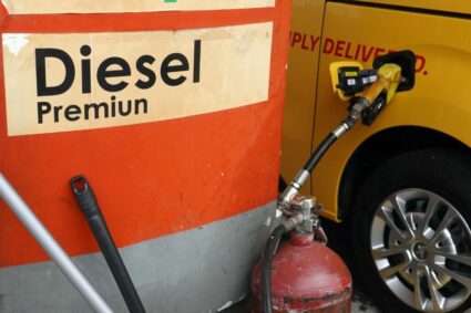 Ecuador sube el diésel tras eliminar el subsidio, pero sigue con uno de los precios más bajos de Sudamérica