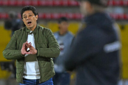 Paúl Vélez responde a la sanción de Conmebol y aclara sus comentarios sobre el arbitraje femenino