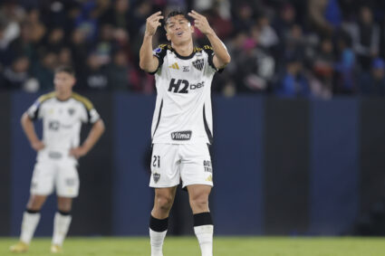 Alan Franco queda fuera de la final de la Sudamericana por lesión y viaja con el Mineiro solo para apoyar al equipo