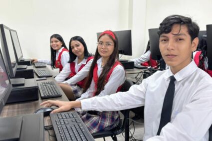 Ecuador da un gran paso digital: incorpora Google Workspace for Education Plus en el sistema educativo público
