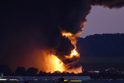 Nueve muertos tras el estallido de un avión de carga de UPS Airlines en Kentucky