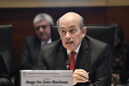 Perú propone a la OEA pedir información legal previa antes de conceder asilo diplomático