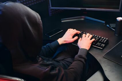 Superintendencia de Protección de Datos Personales advierte sobre “lista de infieles”: viralización pone en riesgo privacidad en Ecuador