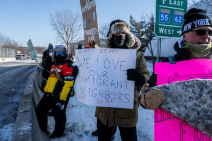 Niño ecuatoriano de 5 años, Liam Conejo Ramos, es detenido por ICE junto a su padre y desata protestas y críticas en Mineápolis