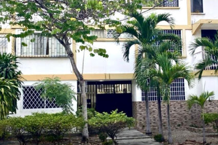 Juicio por atroz matricidio en Guayaquil: Expertos cuestionan diagnóstico de «trastorno paranoide» en mujer que descuartizó a su madre
