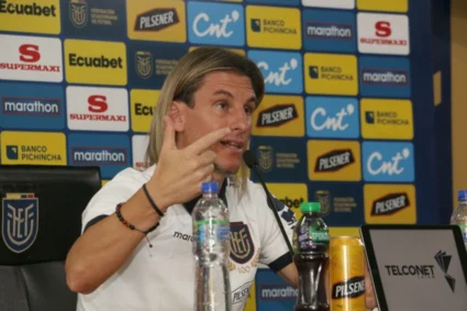 El seleccionador de Ecuador, Sebastián Beccacece, afirmó este lunes que ya tiene una base de 20 jugadores definidos en la nómina para encarar el Mundial 2026